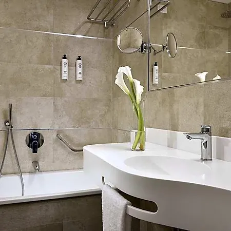 Hotel Fh55 Med Executive